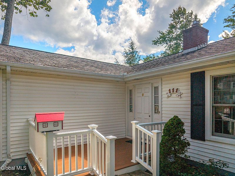 3rd image of 111 Timber Lane