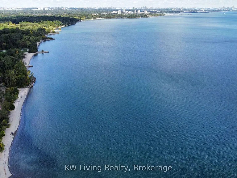 1280 Watersedge Rd — Photo 46