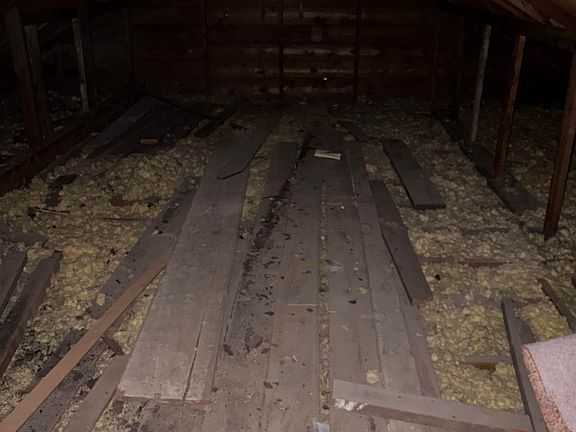 3rd image of 2618 N Crestline St