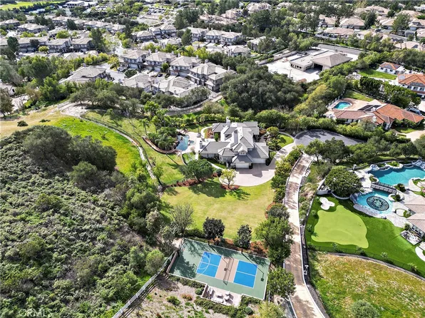 8 Olympic Way, Coto De Caza, CA 92679