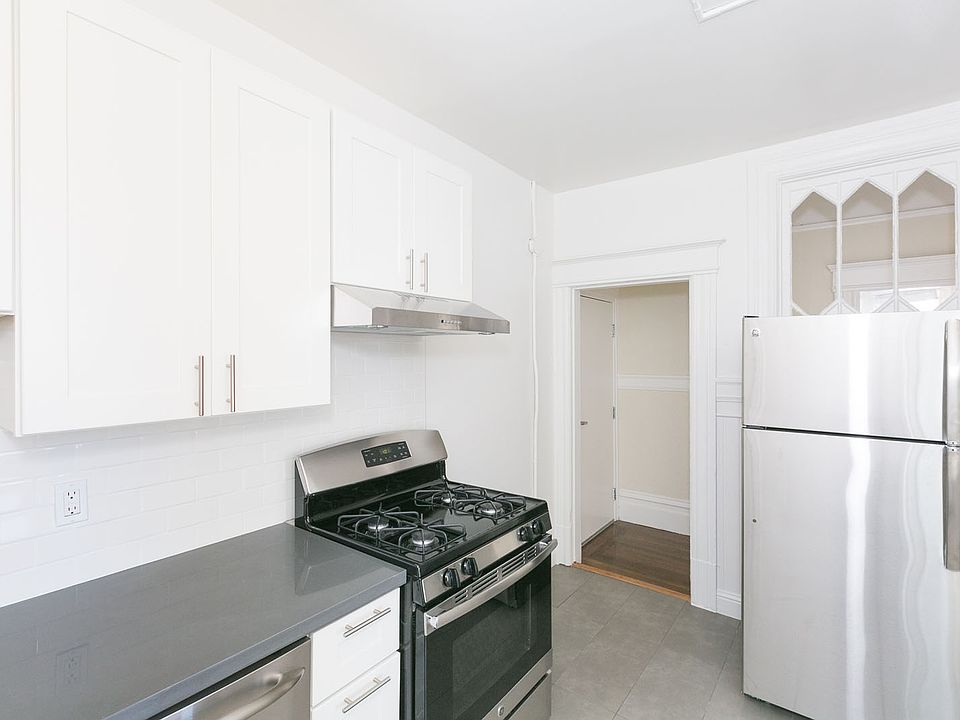 1st image of 1301 Leavenworth St #44