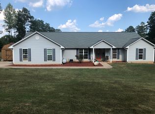 611 Elm Rd, Franklin, GA 30217