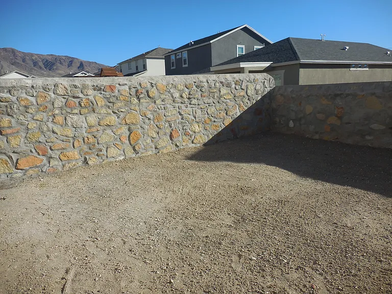 7312 Glacier Dr — Photo 26