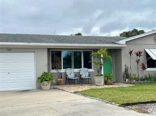 703 Sunset Cv, Madeira Beach, FL 33708
