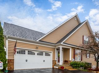 582 Lake Redman Ct, Seven Valleys, PA 17360