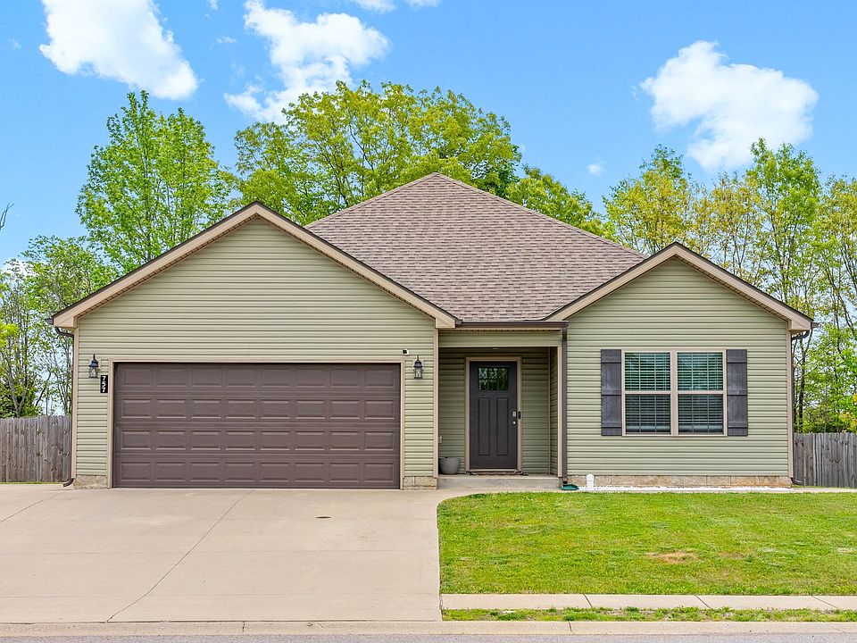 1st image of 757 Tidwell Dr