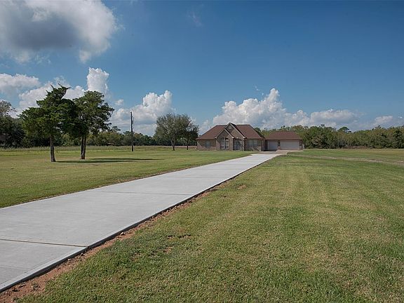 5th image of 5722 Delany Rd