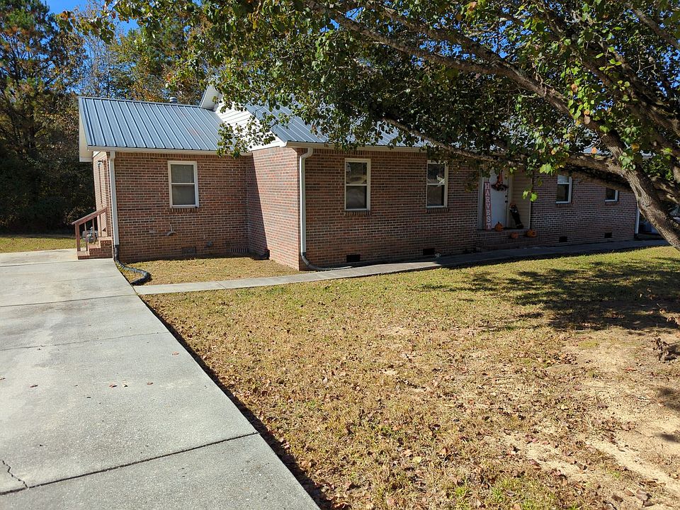1st image of 115 Summerfield Rd
