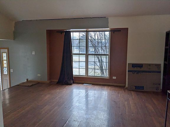 2nd image of 2 Kay Ct