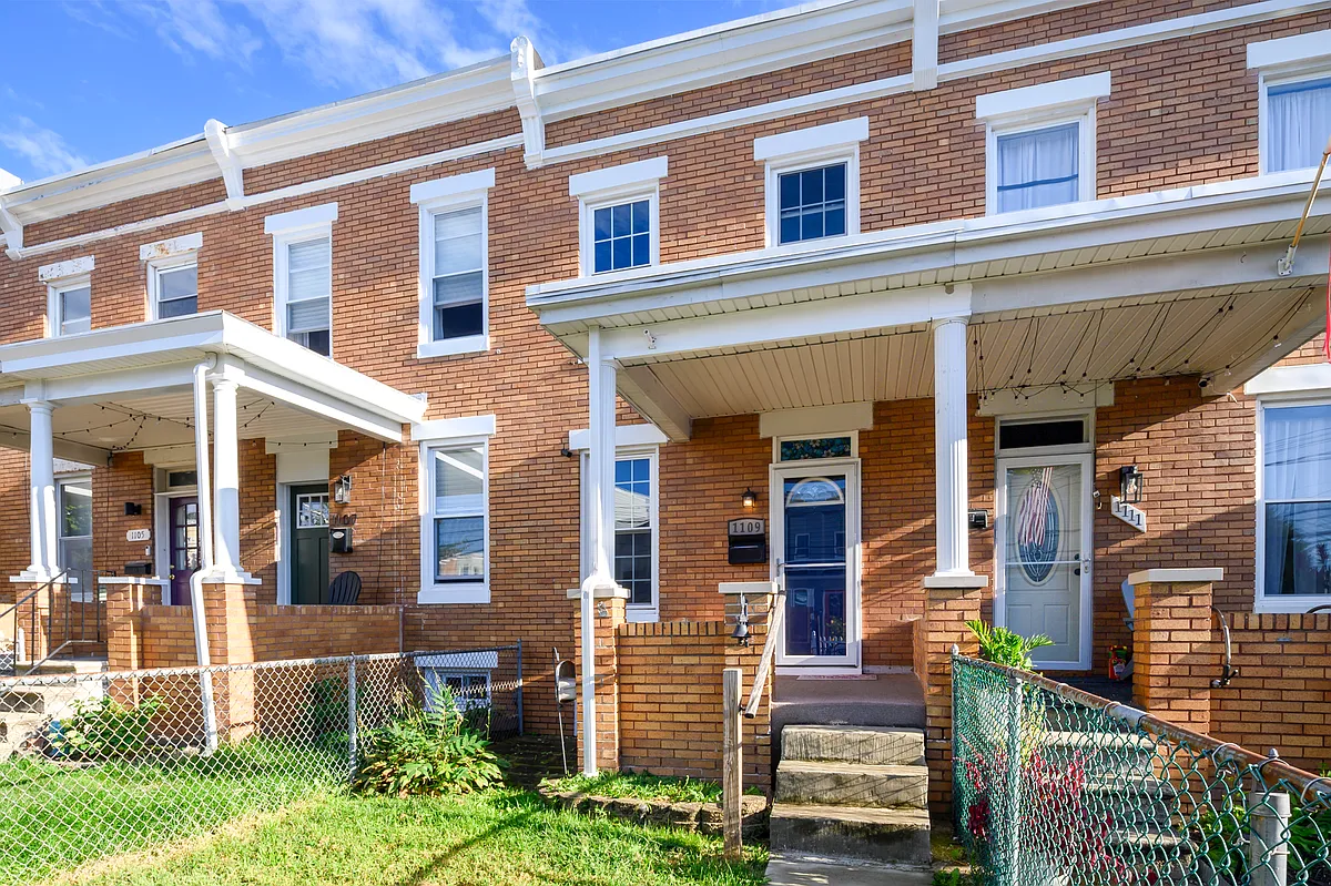 Building Photo - 1109 W 40th St #1