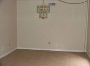 2508 Willow Bend Dr, Bryan, TX 77802