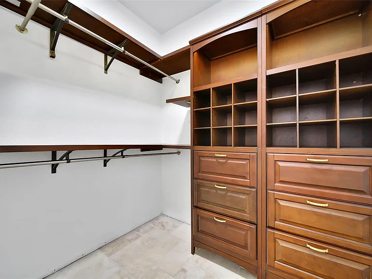 3143 S Royce Cir — Photo 21