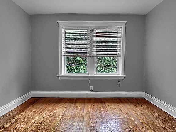 5th image of 4535 Cleveland Ave #2W-286