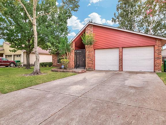 Nice curb appeal.
