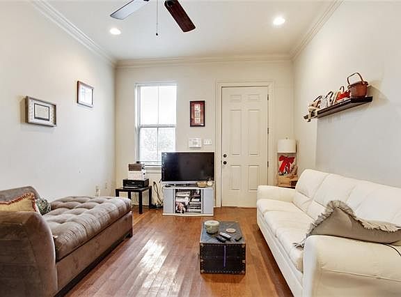 4th image of 1206 Lyons St #1206