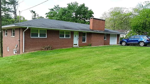 145 Falls St Photo 1