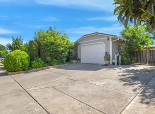 9573 Rachel St, Live Oak, CA 95953