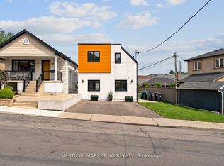 95 Ennerdale Rd, Toronto, ON M6E 4C2