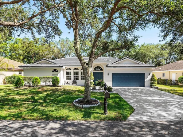4150 NW 58th St, Coconut Creek, FL 33073