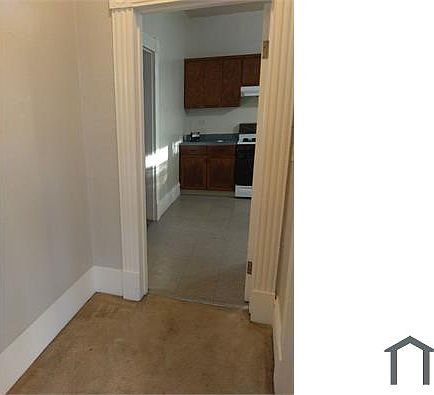 5th image of 422 E Poplar St #B
