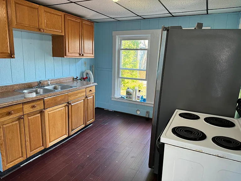 28 Seavey St #4 — Photo 11