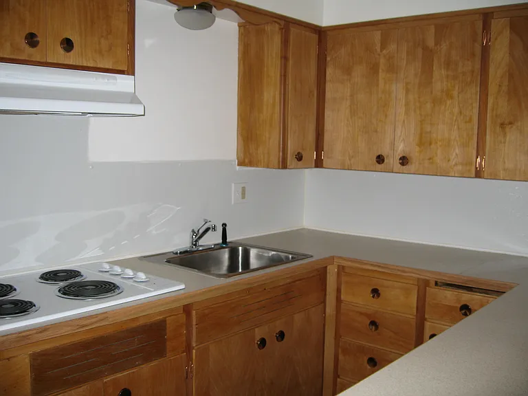 822 E Baldwin Ave #7 — Photo 3