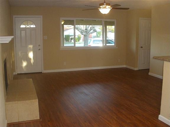 2nd image of 8109 Glen Tree Dr