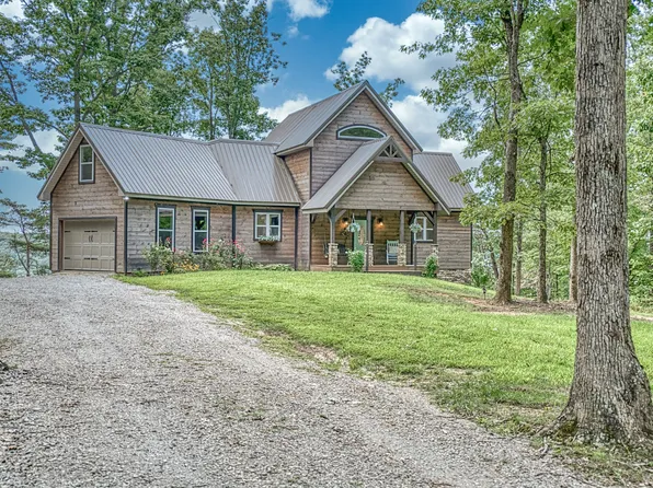 288 Eagles Bluff Ln, Spencer, TN 38585