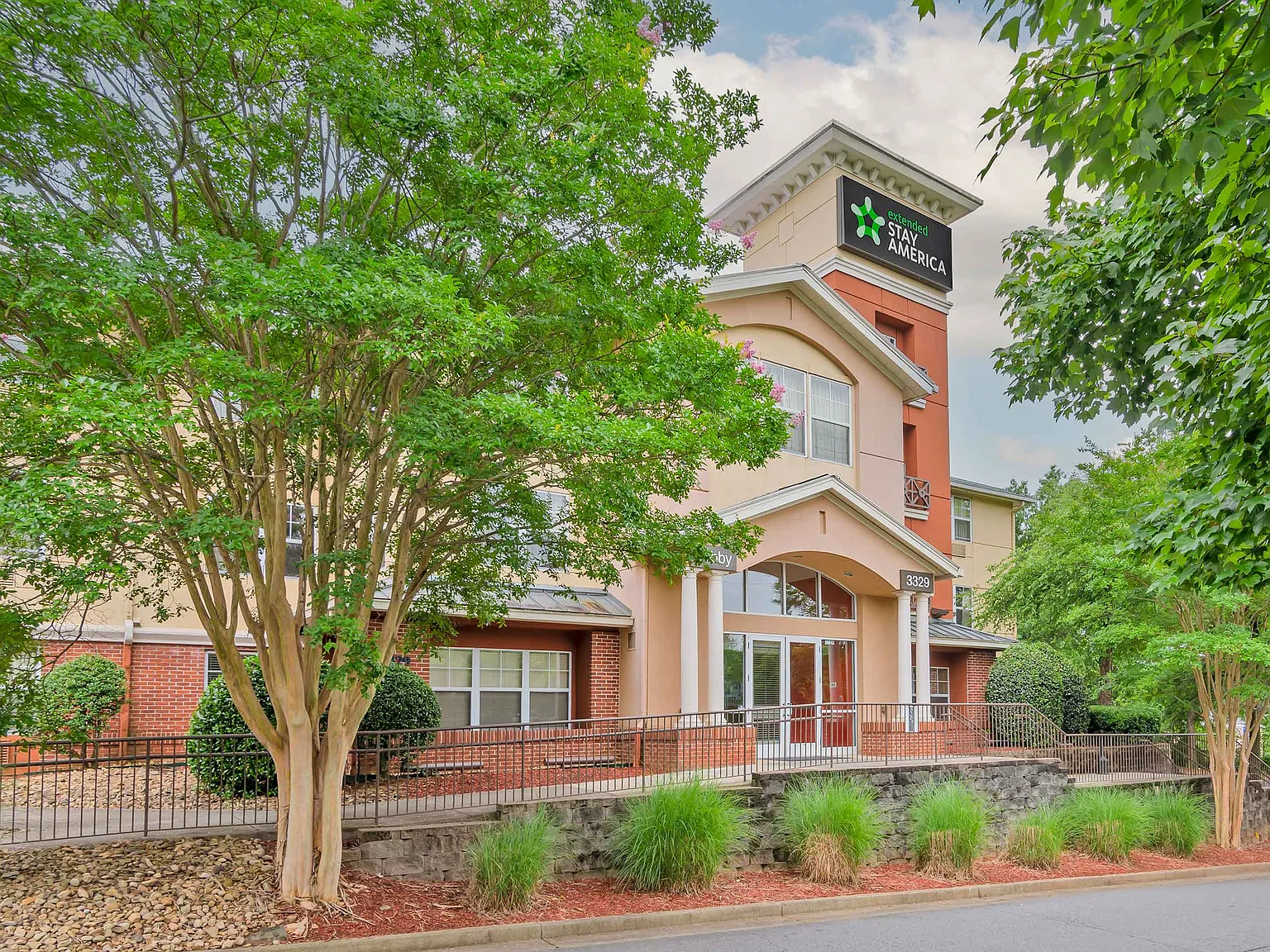 Atlanta - Alpharetta - Northpoint - West — Photo 2