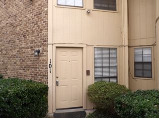 3909 Rawlins St APT 101, Dallas, TX 75219