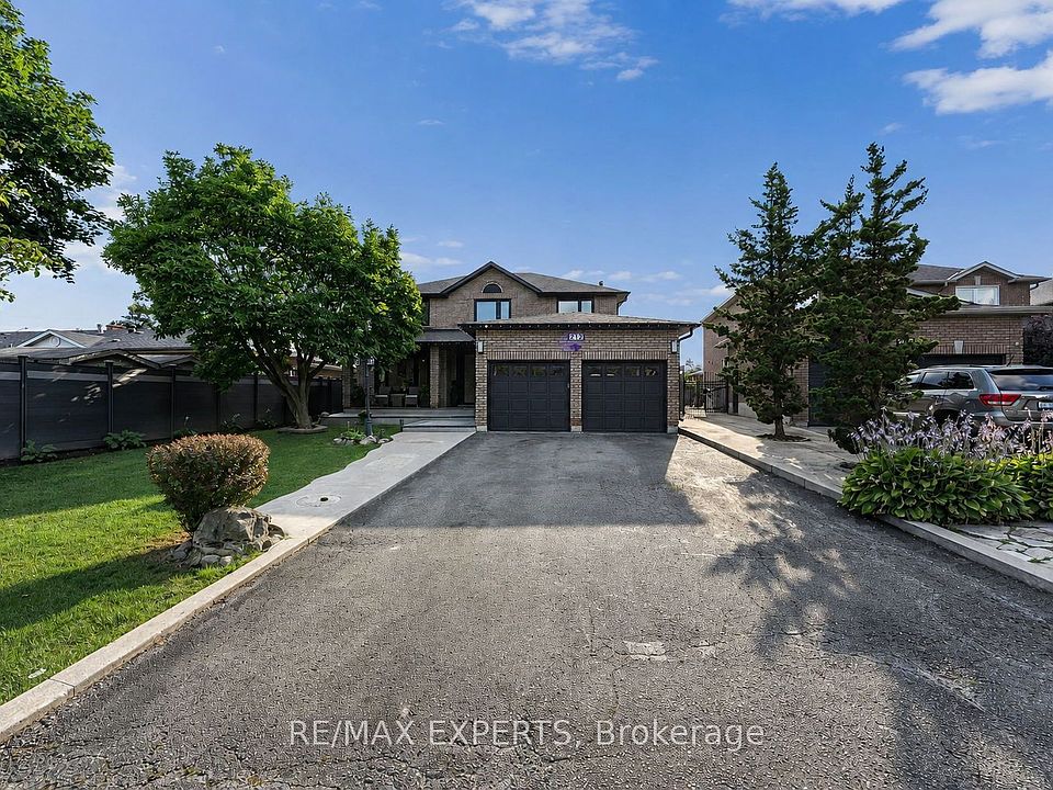 1st image of 212 Bordeaux Dr
