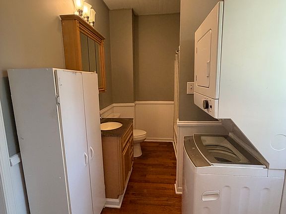 5th image of 1115 Prescott Ave