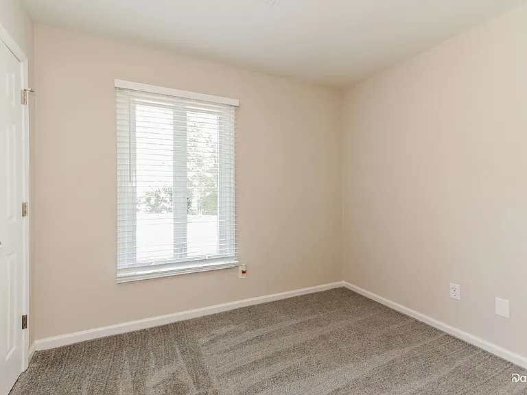 11902 Five Cedars Rd — Photo 12