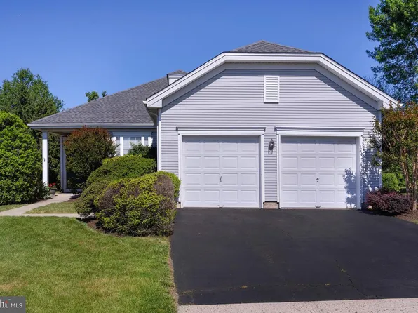 9 Foster Rd, Pennington, NJ 08534