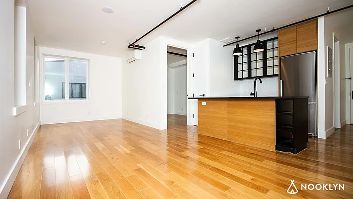Rented by Nooklyn NYC LLC | media 30