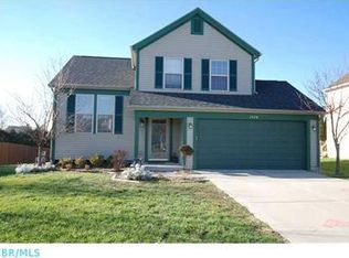 1520 Valley Dr, Marysville, OH 43040