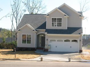 7338 Kennon Park Ln, Knoxville, TN 37909