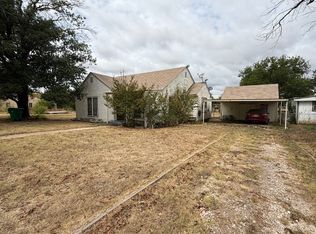 109 Miami St, Coleman, TX 76834
