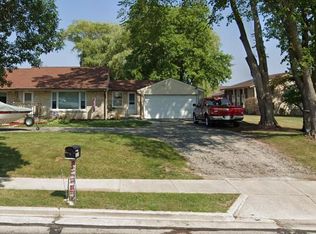 5310 N Lovers Lane Rd, Milwaukee, WI 53225