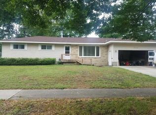 3247 Hanley Rd, Muskegon, MI 49441