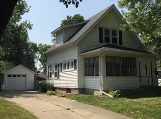 556 2nd Ave SW, Hutchinson, MN 55350