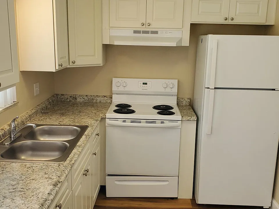 Cozy kitchen