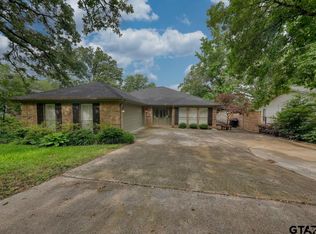 536 Hideaway Ln E, Hideaway, TX 75771