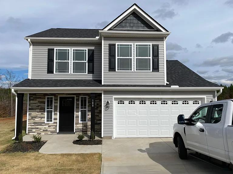 188 Thorn Creek Dr — Photo 1