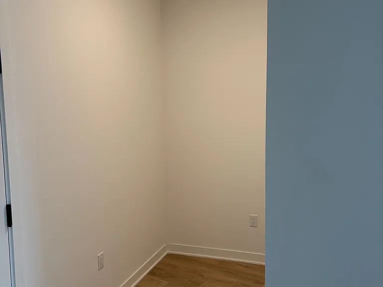 1185 Dupont St #1403 — Photo 37