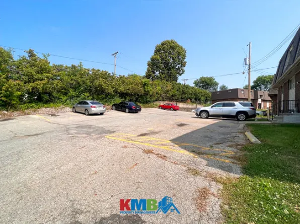 916 20th Ave, 916 20th Ave #2, Coralville, IA 52241