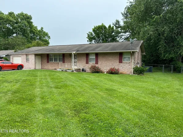 2320 Yorkcrest Dr, Knoxville, TN 37912