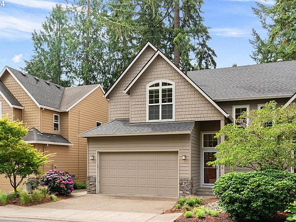 2nd image of 12870 SW Blue Heron Pl