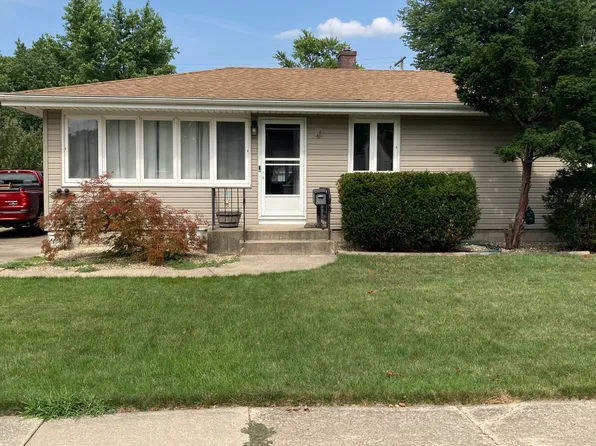 9019 Hess Dr, Highland, IN 46322