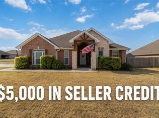 511 Cortland St, Bentonville, AR 72712